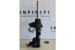 Амортизатор передний правый