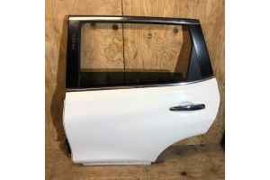 Дверь задняя левая