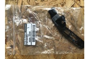 Кронштейн бампера