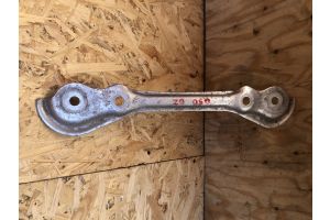 Кронштейн рулевого механизма