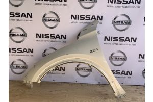 Крыло переднее левое