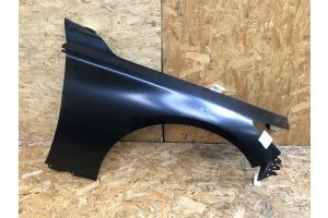 Крыло передние правое