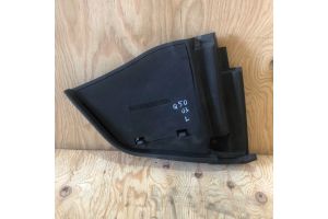 Крышка аккумулятора левая