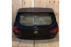 Крышка багажника Rogue Sport