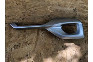 Накладка на туманку левая