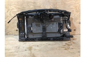 Передняя панель в сборе 3 литра