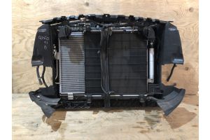 Передняя панель в сборе