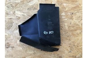 Пластиковая накладка левая радиатора дорестайлинг