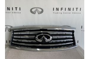 Решетка радиатора с камерой