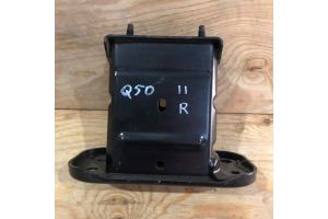 Стойка усилителя правая