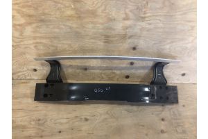 Усилитель бампера передний