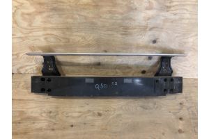 Усилитель бампера передний