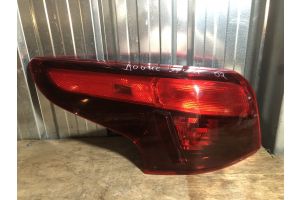 Задний левый фонарь  Rogue Sport