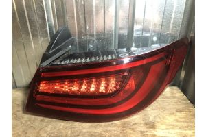 Задний правый фонарь Америка